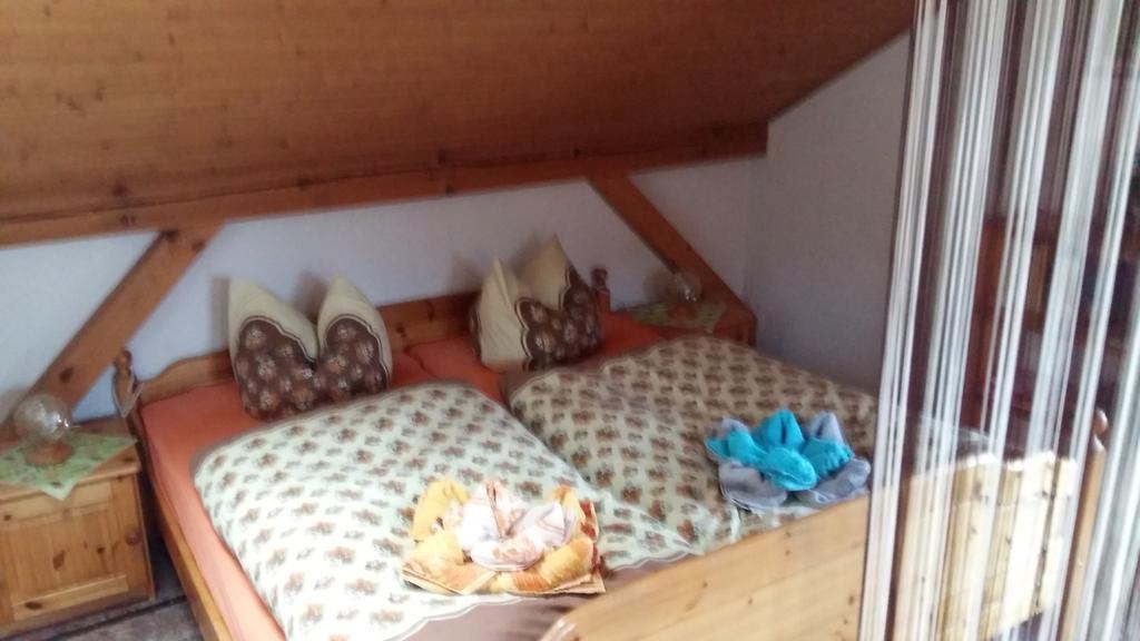 Ferienwohnung Dietlinde Bad Blankenburg Zimmer foto